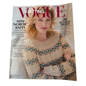 Vogue‎ Knitting Magazine Holiday 2017 26 Runway Trends Knitting Patterns Crafts
